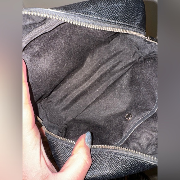 Coach Boxy Cosmetic Case/Large Wristlet Black with Silver Hardware - Picture 4 of 8